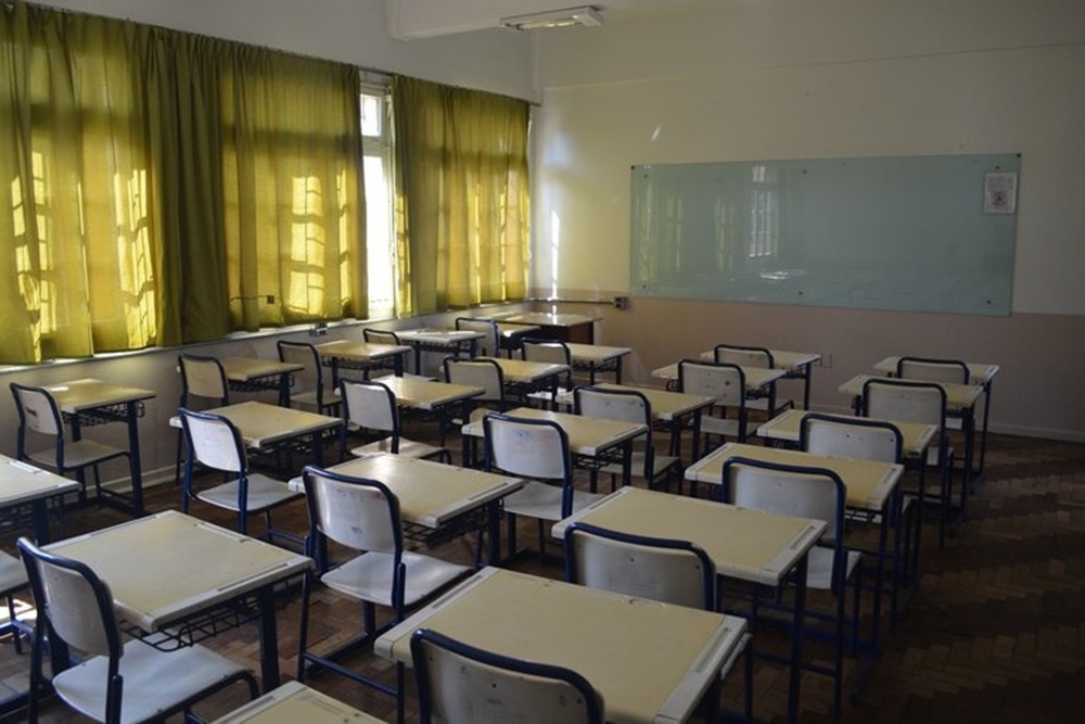 Justiça mantém suspensão das aulas presenciais no RS