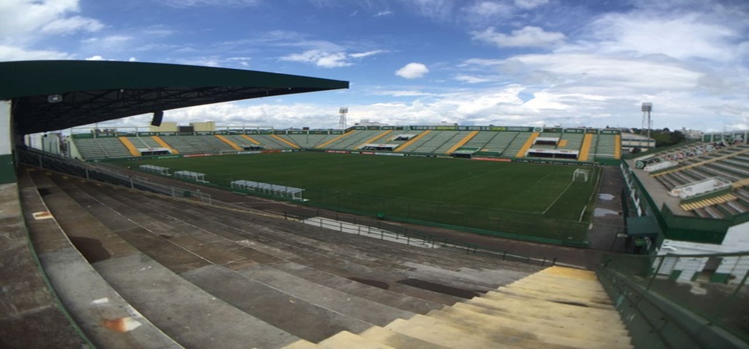 FCF cobra laudo de segurança da Arena e indica Chape e Avaí com portões fechados