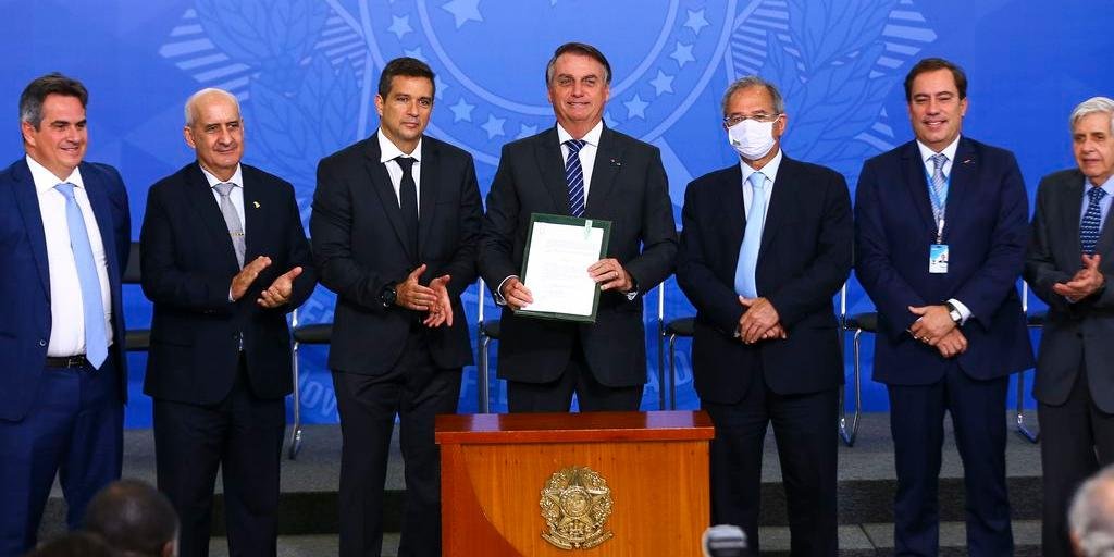 Governo lança